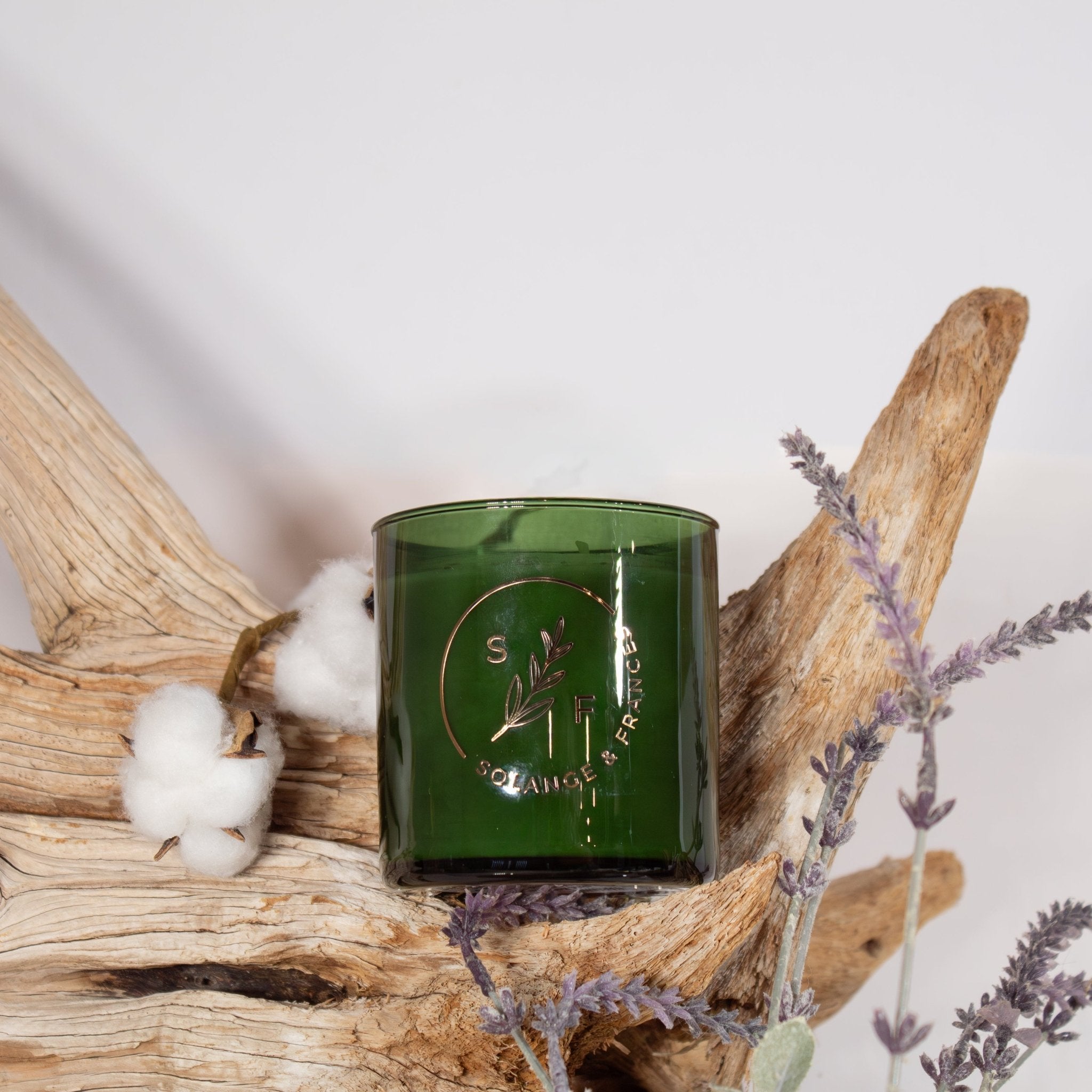 Linen & Light 2 - Wick Candle - Solange & Frances
