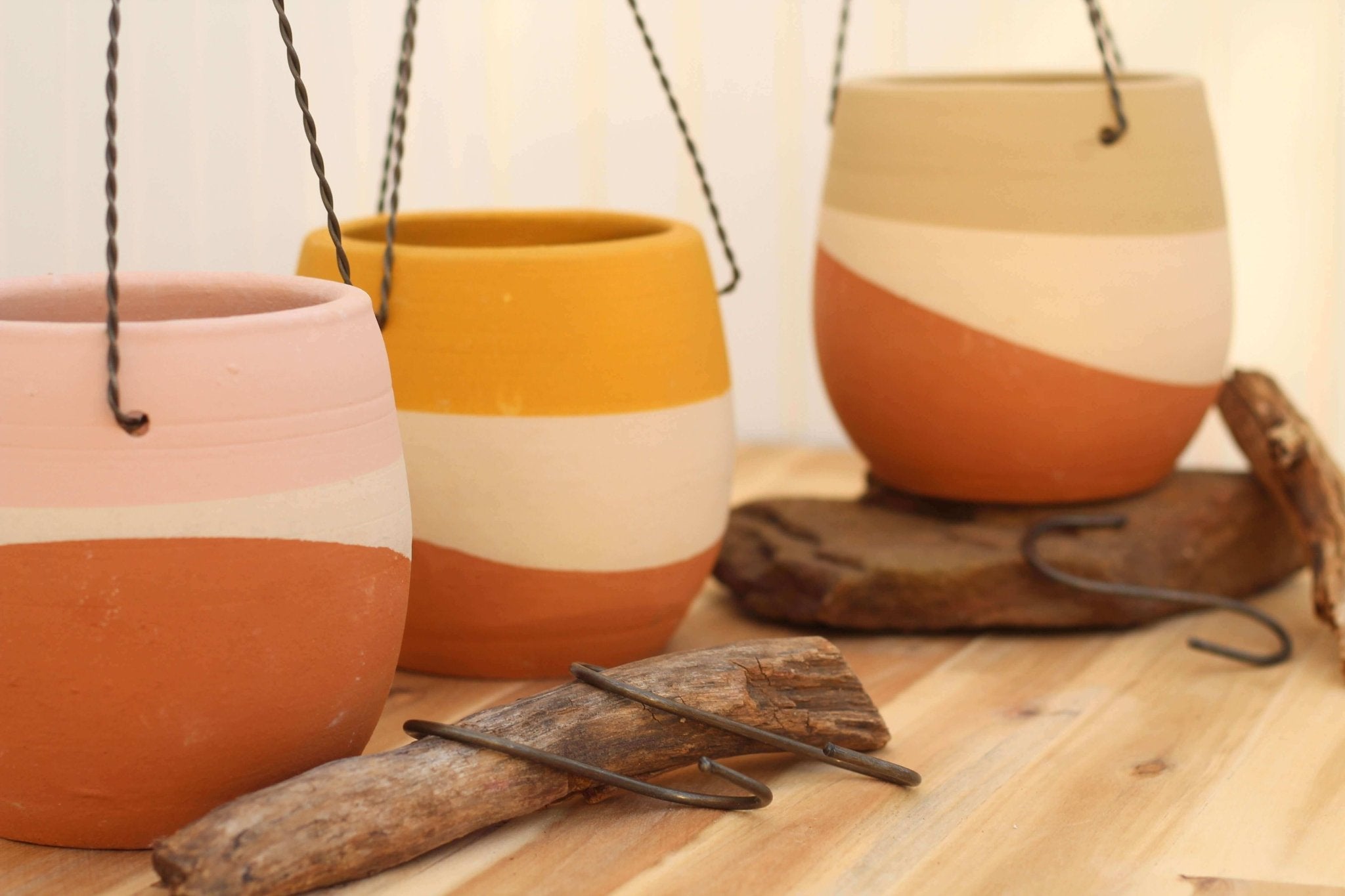 Clay Hanging Pots - Set of 3 - Solange & Frances