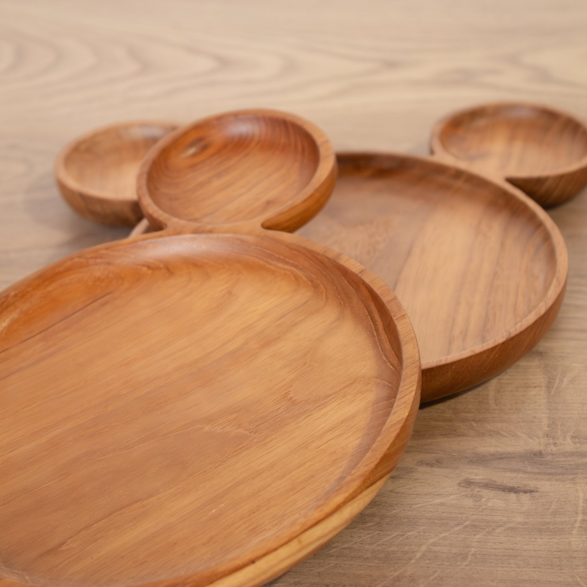 Kids Animal Shaped Wooden Plate - Solange & Frances