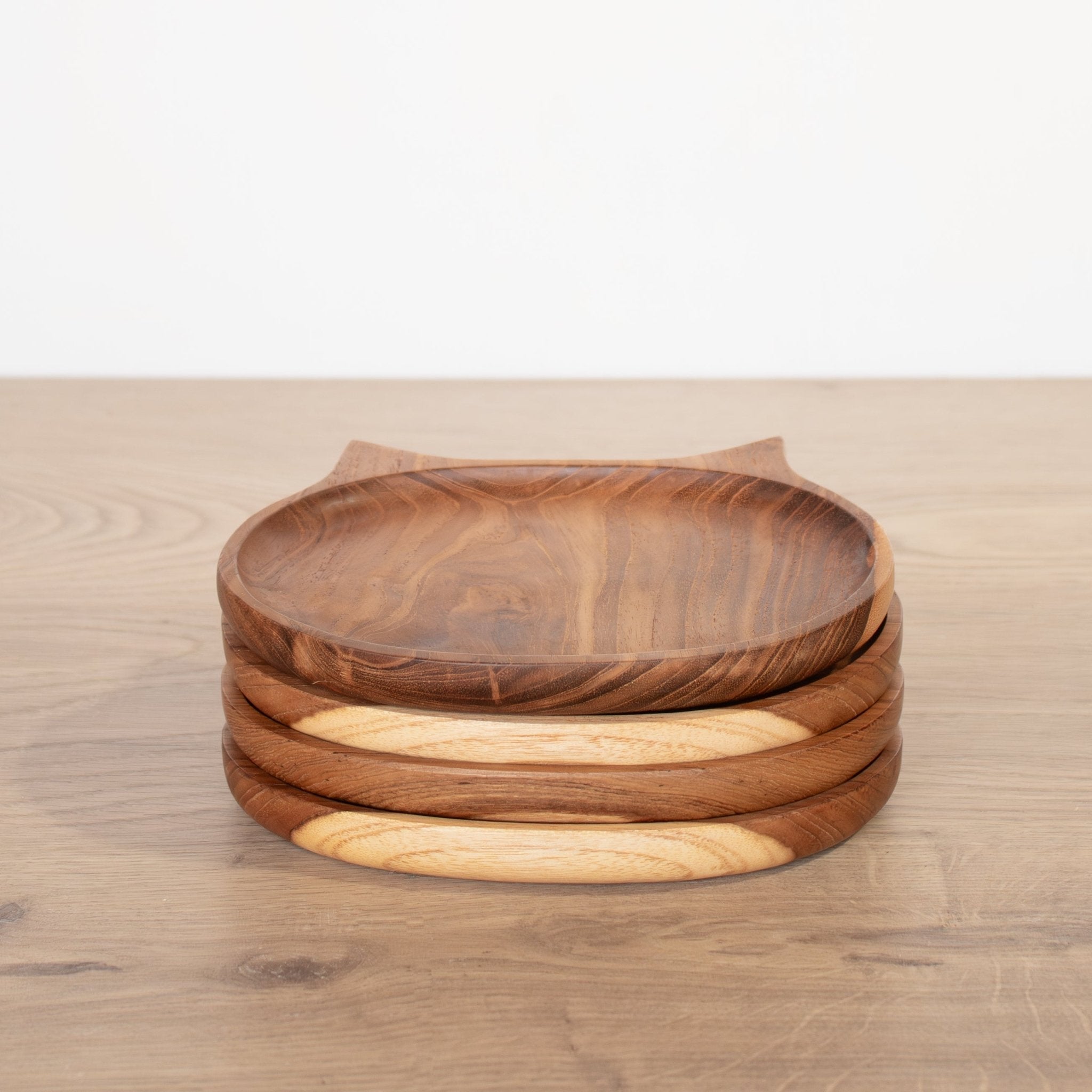 Kids Animal Shaped Wooden Plate - Solange & Frances