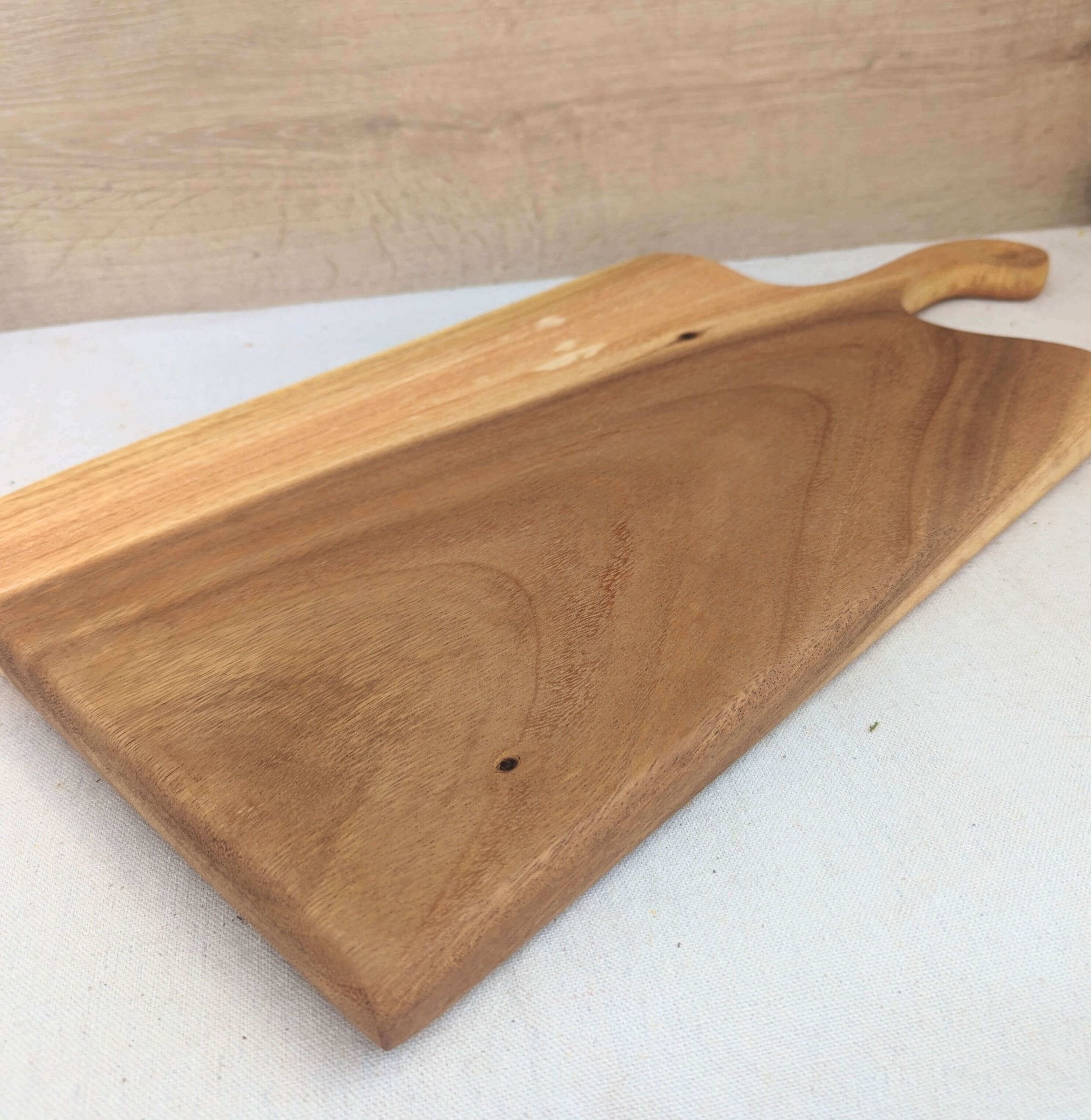 Live Edge Charcuterie Board - Large - Solange & Frances