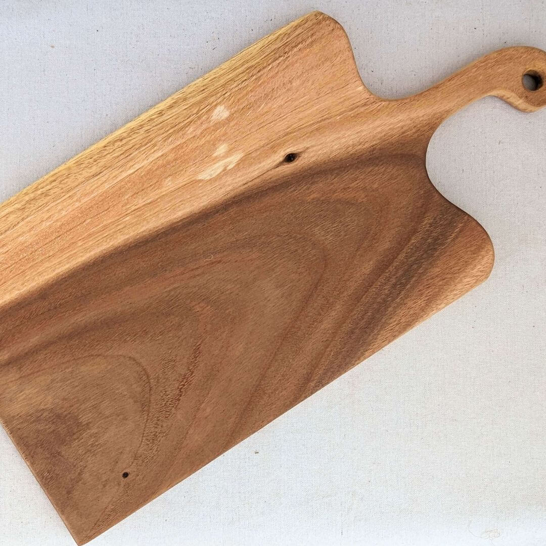Live Edge Charcuterie Board - Large - Solange & Frances
