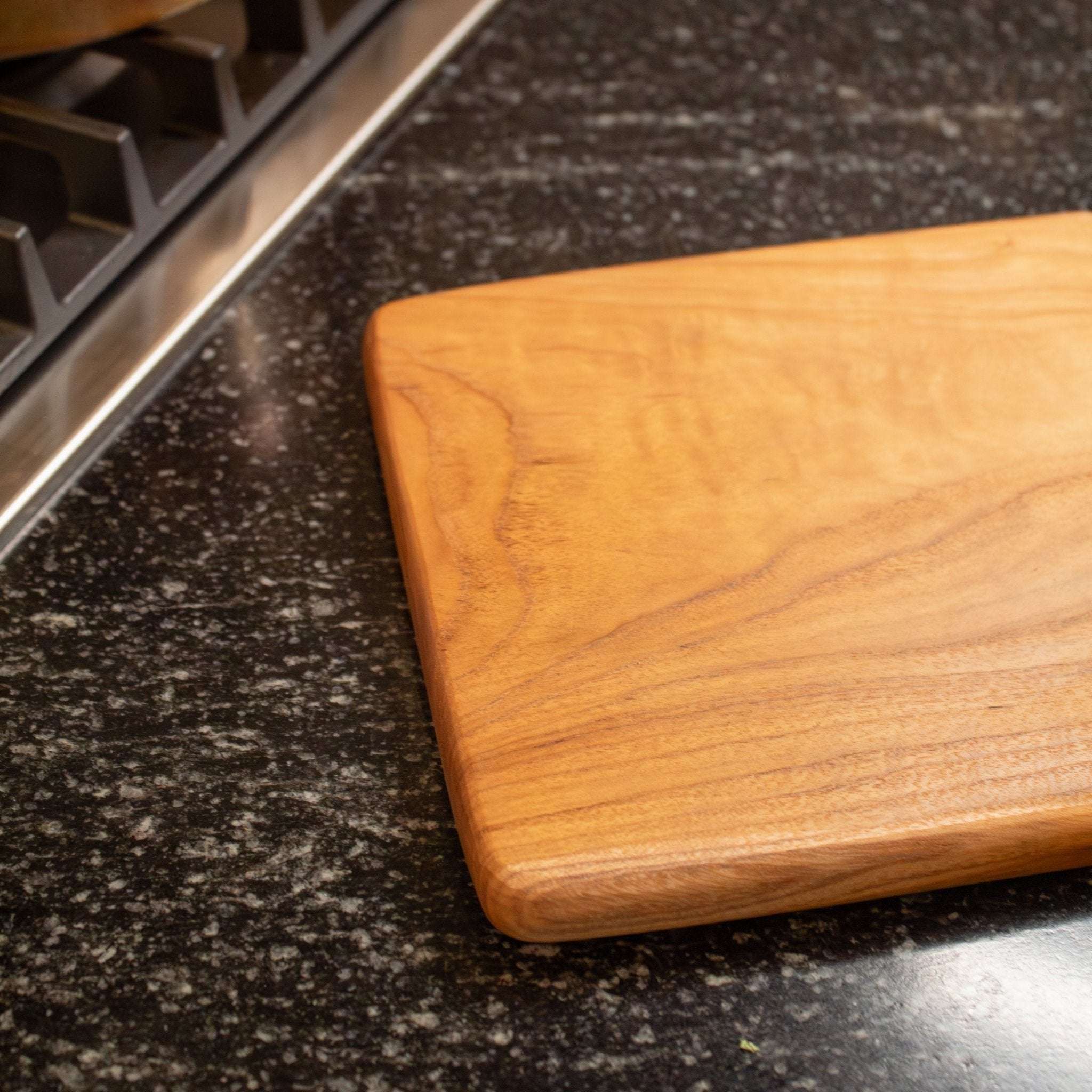 Teak Wood Rectangular Board w/ Handle - Solange & Frances